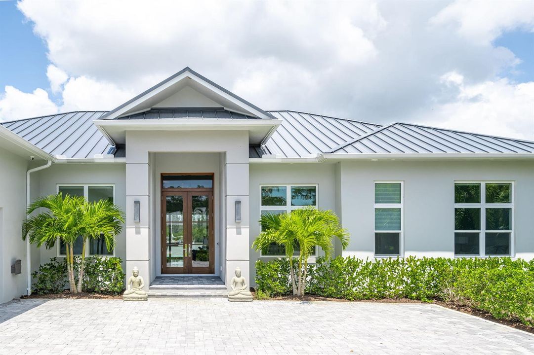 6-web-or-mls-3937 Indian River Dr E7