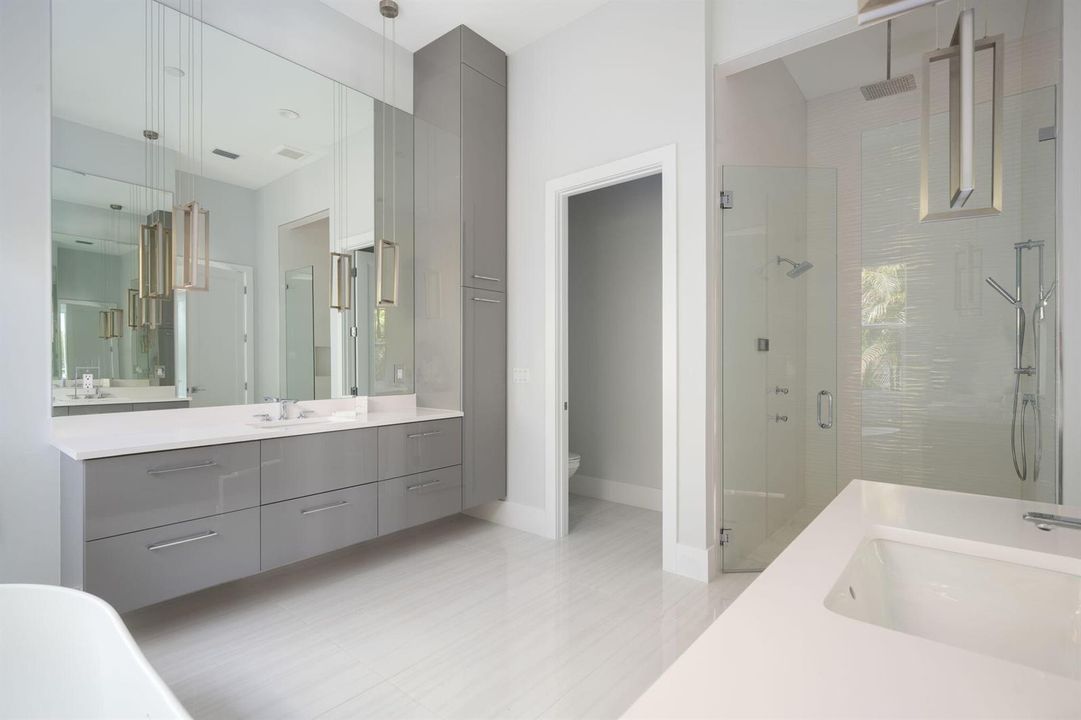 50-web-or-mls-3937 Indian River Dr-48