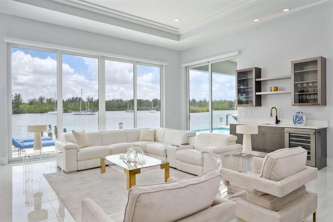 34-web-or-mls-3937 Indian River Dr-34