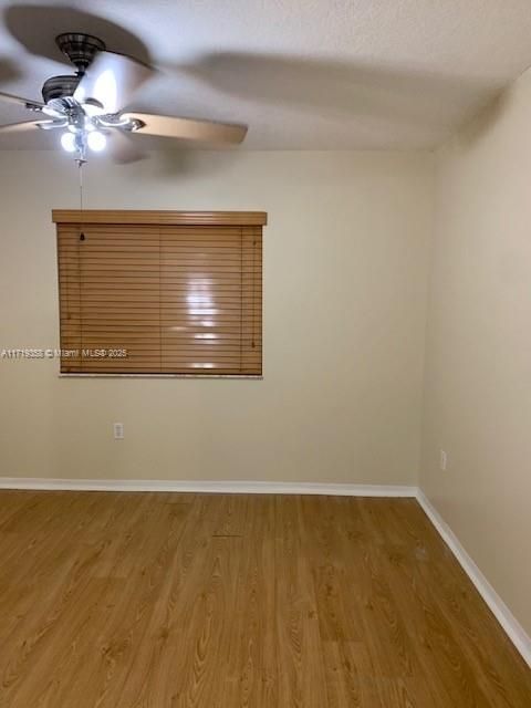 For Sale: $235,000 (2 beds, 2 baths, 822 Square Feet)