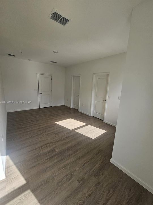 For Rent: $2,780 (3 beds, 2 baths, 0 Square Feet)