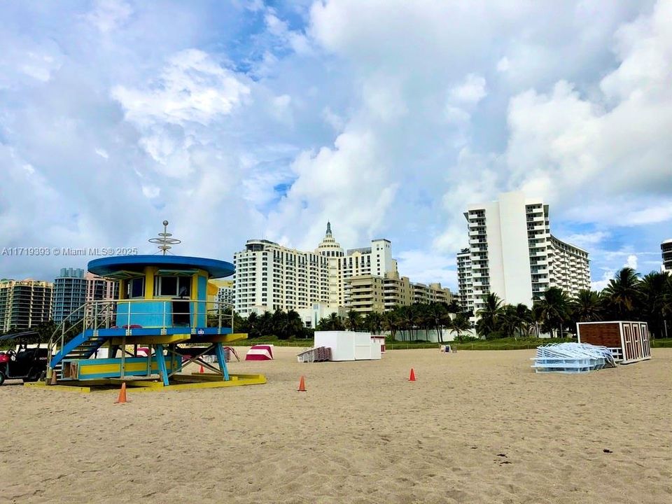 Beach house in front of Decoplage and The Ritz Carlton South Beach