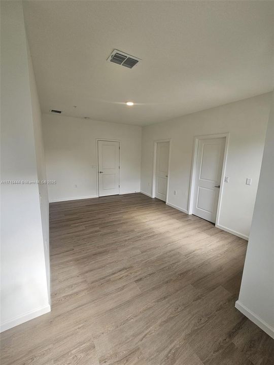 For Rent: $2,740 (3 beds, 2 baths, 0 Square Feet)