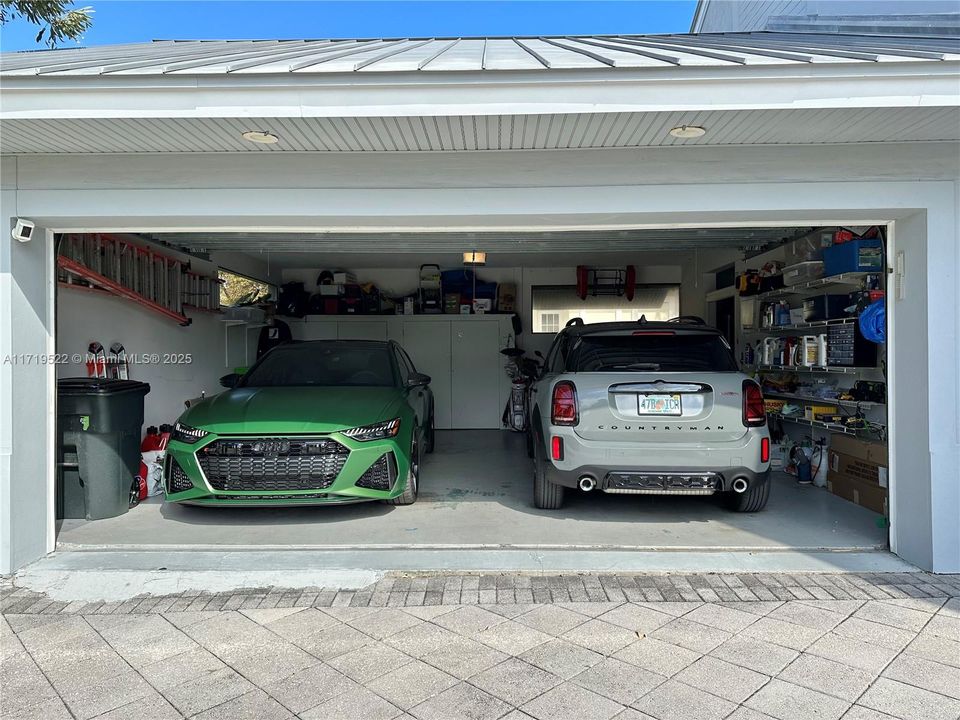 最近售出: $8,250,000 (0.58 acres)