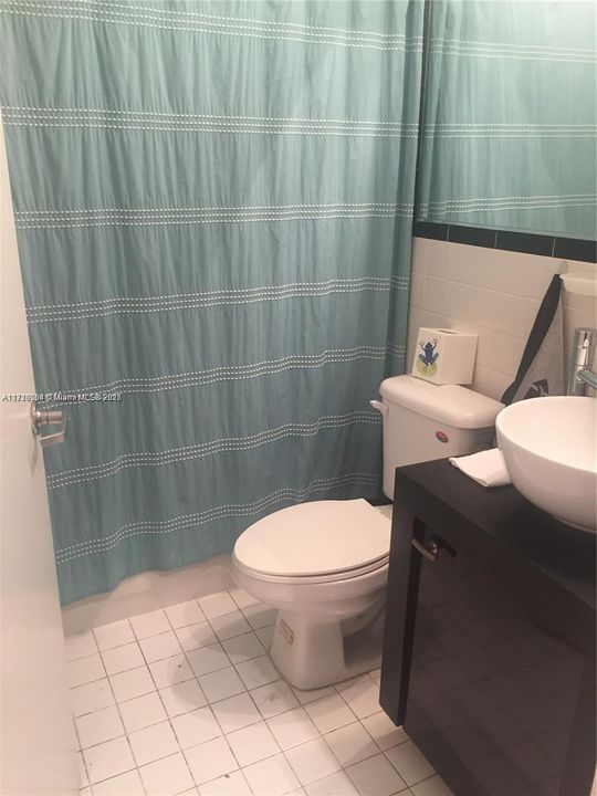 For Rent: $2,000 (1 beds, 1 baths, 470 Square Feet)