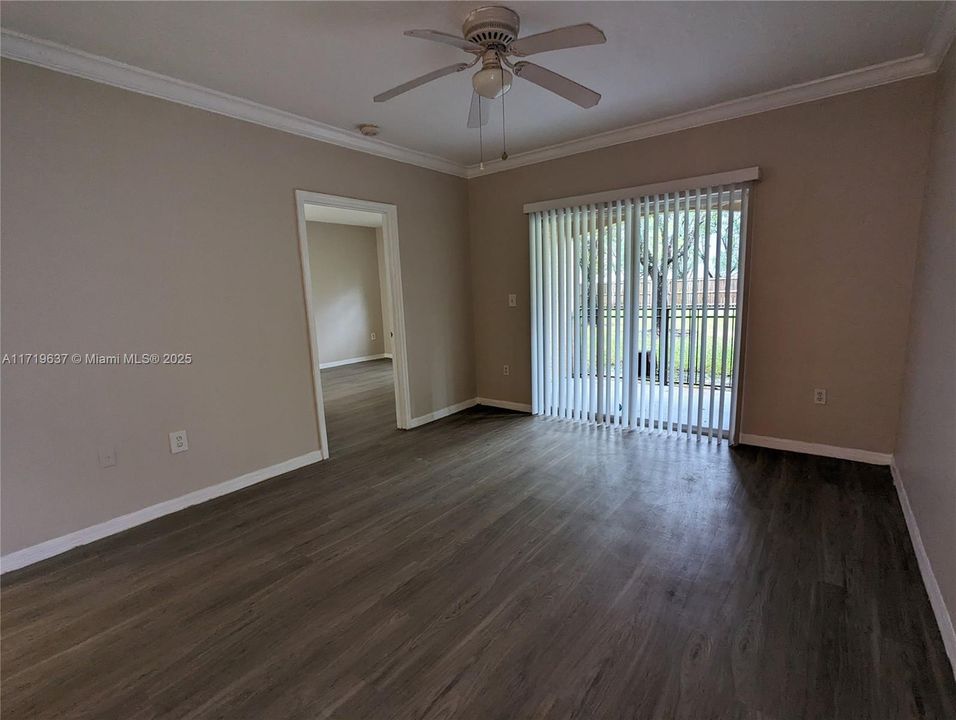 For Rent: $2,800 (3 beds, 2 baths, 1330 Square Feet)