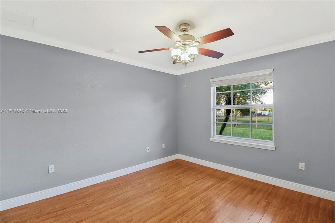 Recently Rented: $5,500 (4 beds, 3 baths, 2134 Square Feet)