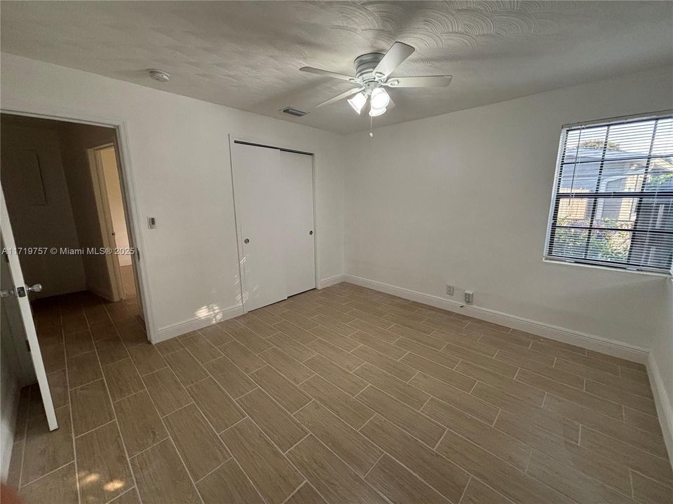 For Rent: $3,100 (3 beds, 2 baths, 1283 Square Feet)