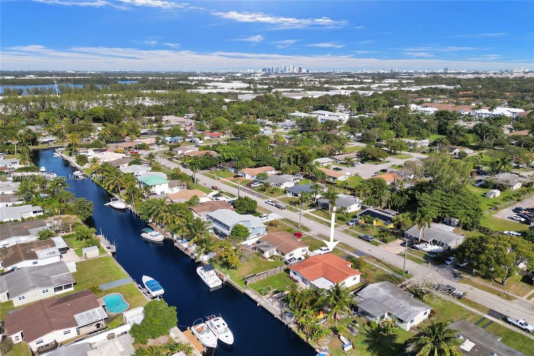 For Sale: $749,000 (3 beds, 2 baths, 1579 Square Feet)