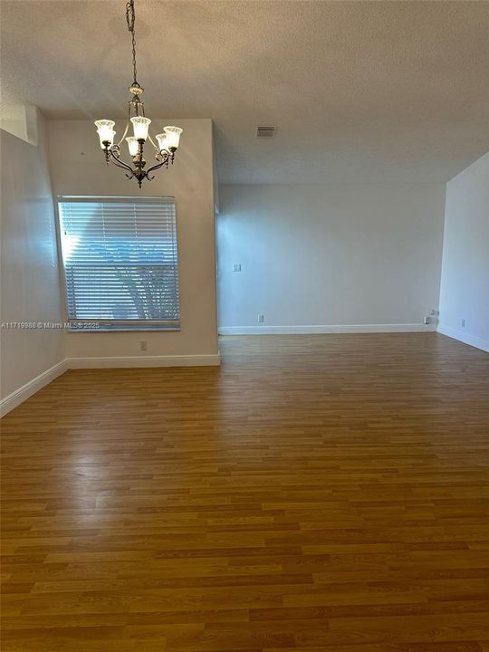 For Rent: $4,000 (3 beds, 2 baths, 1852 Square Feet)