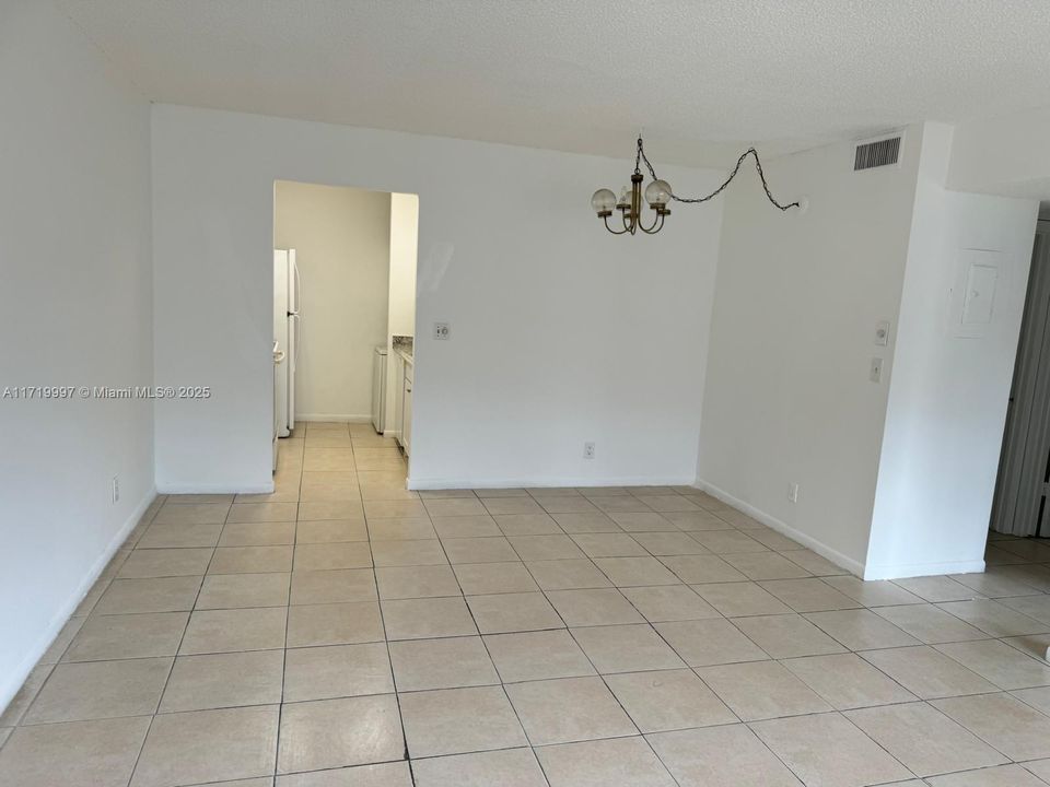 For Rent: $1,750 (2 beds, 2 baths, 0 Square Feet)