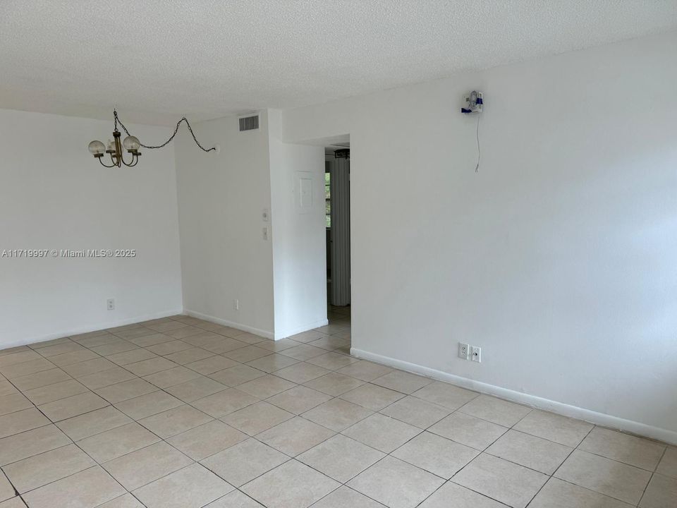 For Rent: $1,750 (2 beds, 2 baths, 0 Square Feet)