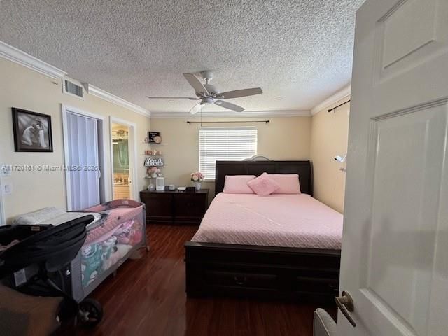 For Rent: $2,200 (2 beds, 2 baths, 815 Square Feet)