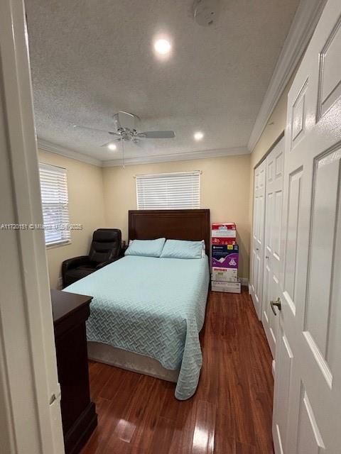 For Rent: $2,200 (2 beds, 2 baths, 815 Square Feet)