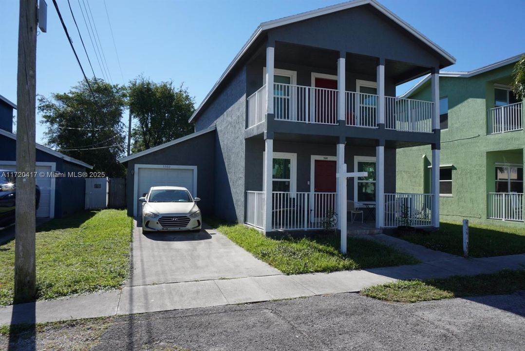 For Sale: $510,000 (3 beds, 2 baths, 1560 Square Feet)