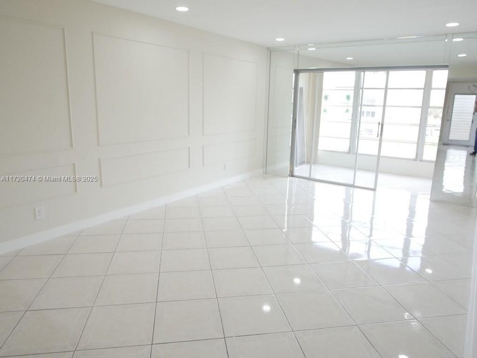 En Venta: $124,900 (1 camas, 1 baños, 640 Pies cuadrados)