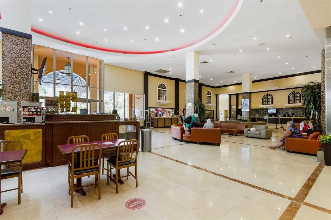 Vendido Recientemente: $85,000 (0 camas, 1 baños, 360 Pies cuadrados)