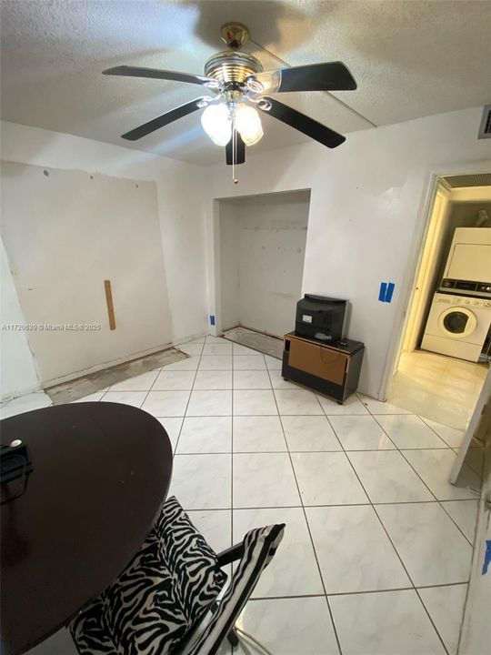 For Sale: $159,000 (2 beds, 2 baths, 1192 Square Feet)