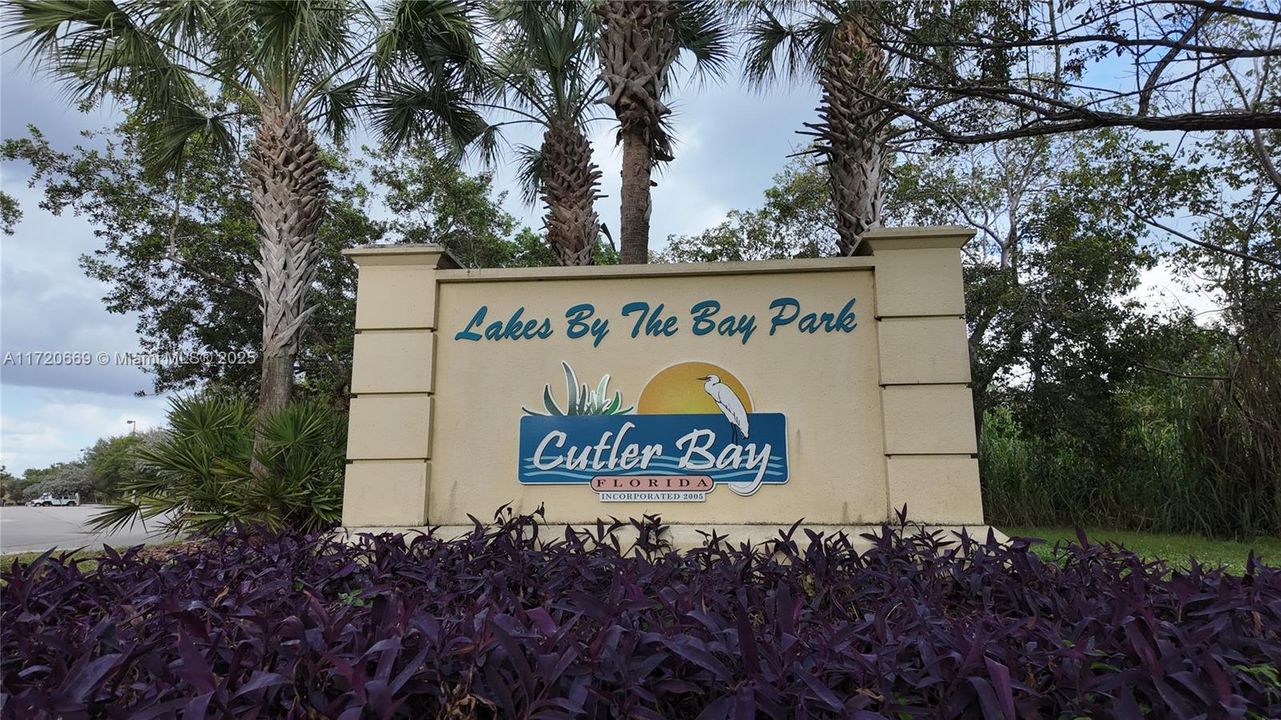 Cutler Bay Lakes by the Bay Park