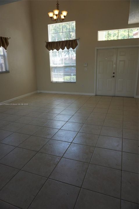 For Rent: $4,300 (4 beds, 2 baths, 2147 Square Feet)