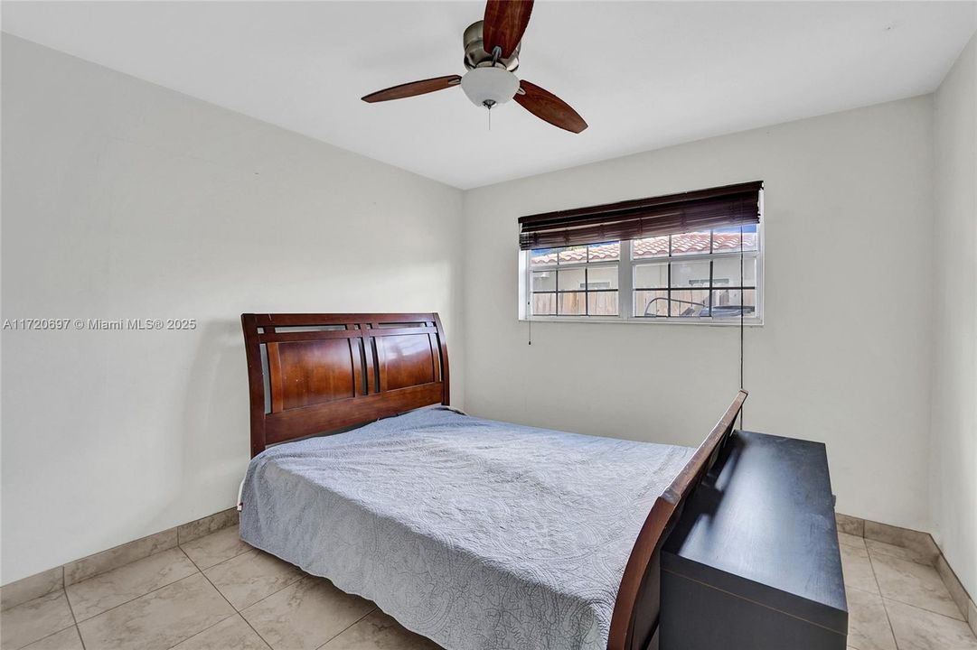 For Rent: $4,000 (3 beds, 3 baths, 1564 Square Feet)