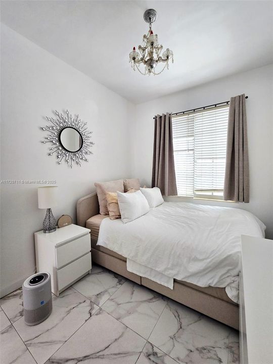 Recently Sold: $220,000 (1 beds, 1 baths, 401 Square Feet)