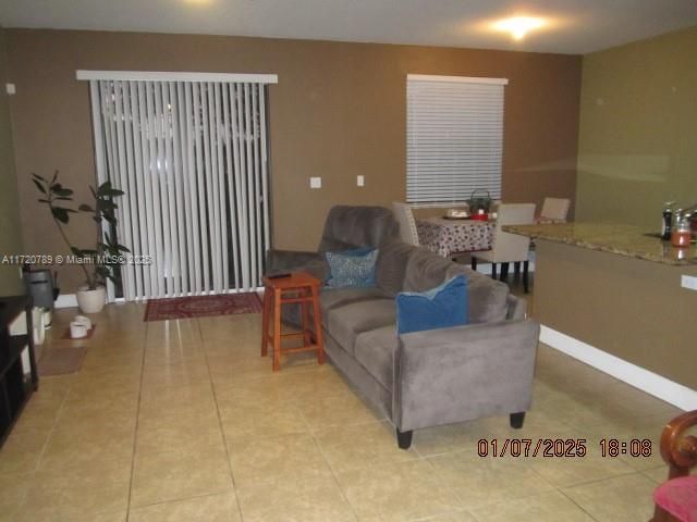 For Rent: $3,700 (4 beds, 3 baths, 2228 Square Feet)