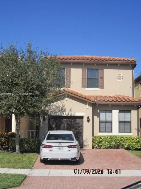 For Rent: $3,700 (4 beds, 3 baths, 2228 Square Feet)