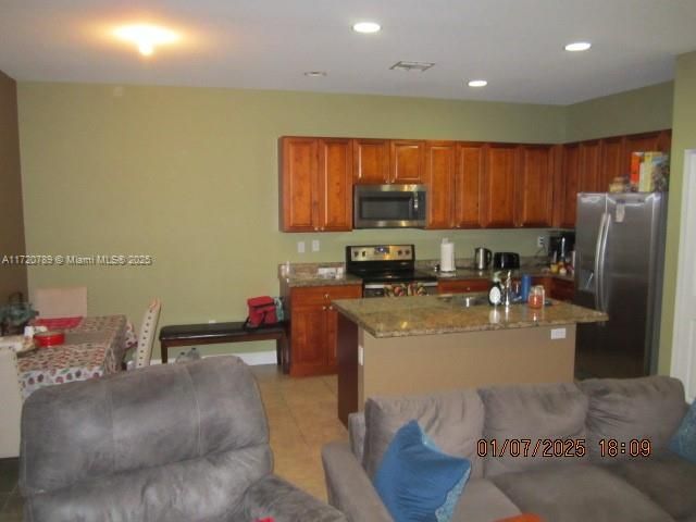 For Rent: $3,700 (4 beds, 3 baths, 2228 Square Feet)