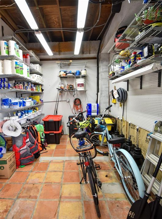 Vendido Recientemente: $2,350,000 (4 camas, 3 baños, 2252 Pies cuadrados)