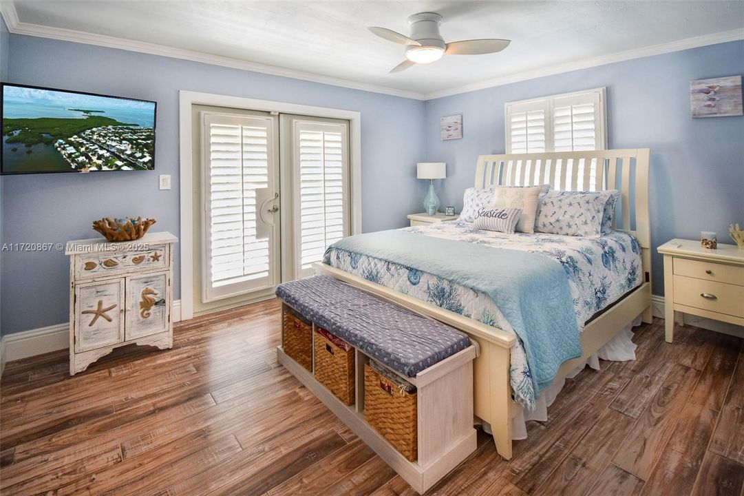 Vendido Recientemente: $2,350,000 (4 camas, 3 baños, 2252 Pies cuadrados)