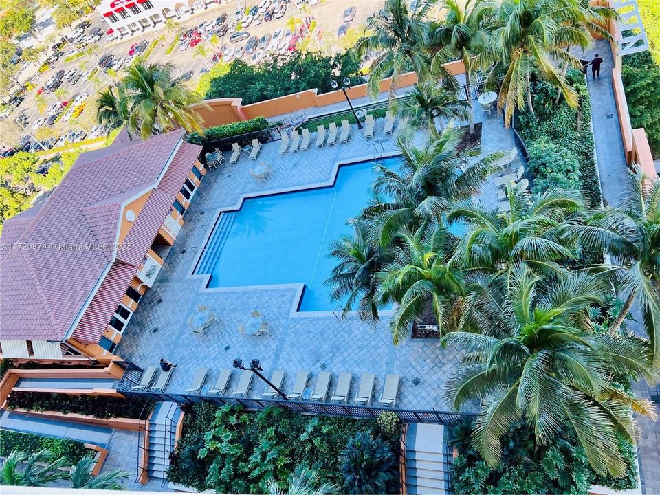 Recientemente alquilado: $2,600 (1 camas, 1 baños, 848 Pies cuadrados)