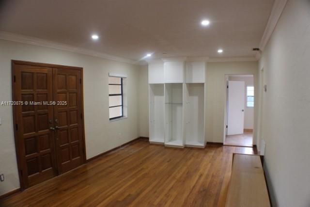 For Rent: $4,100 (3 beds, 2 baths, 1703 Square Feet)