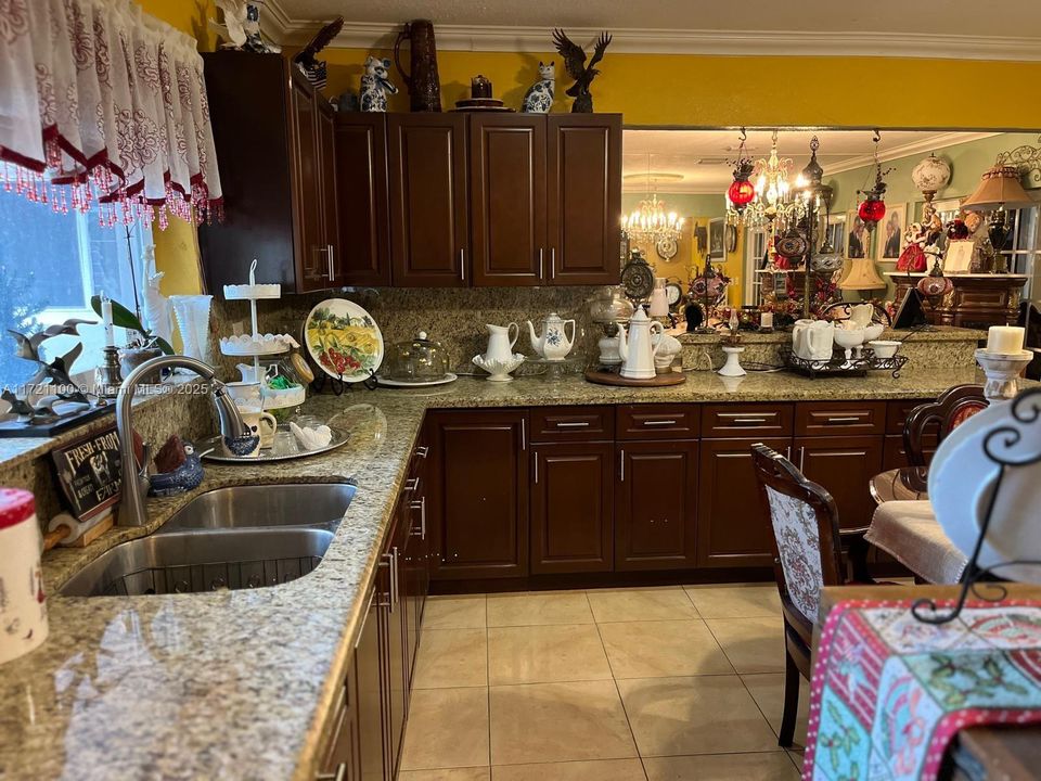 Active With Contract: $650,000 (4 beds, 2 baths, 2339 Square Feet)