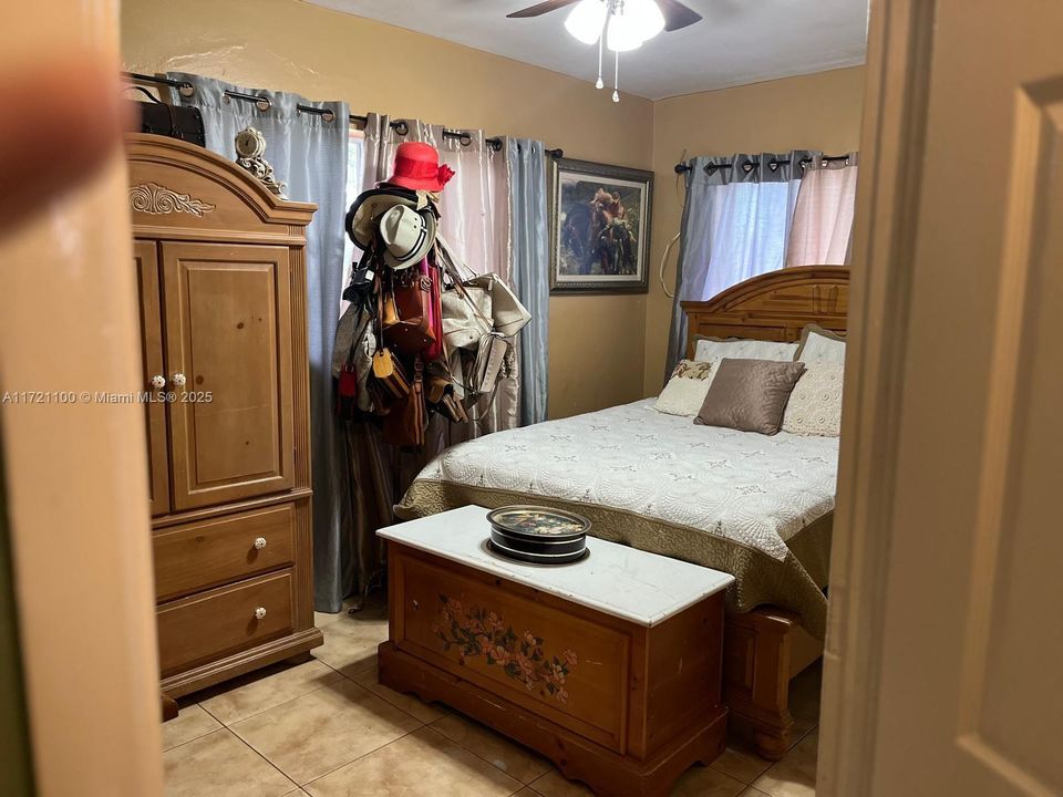 Active With Contract: $650,000 (4 beds, 2 baths, 2339 Square Feet)