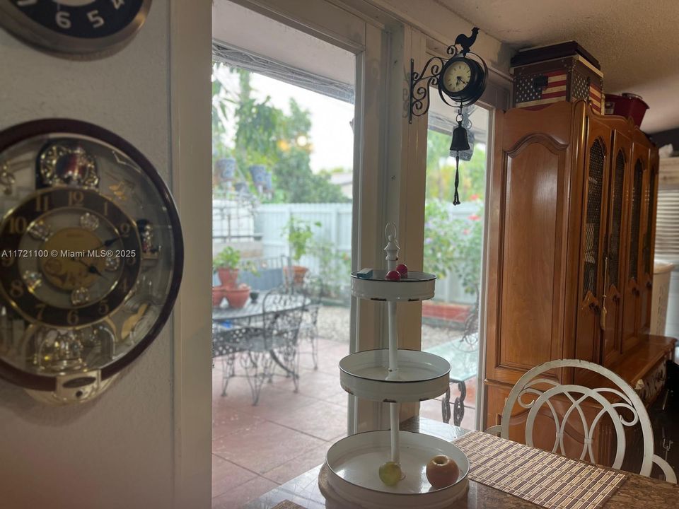 Active With Contract: $650,000 (4 beds, 2 baths, 2339 Square Feet)