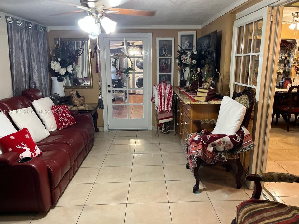 Active With Contract: $650,000 (4 beds, 2 baths, 2339 Square Feet)