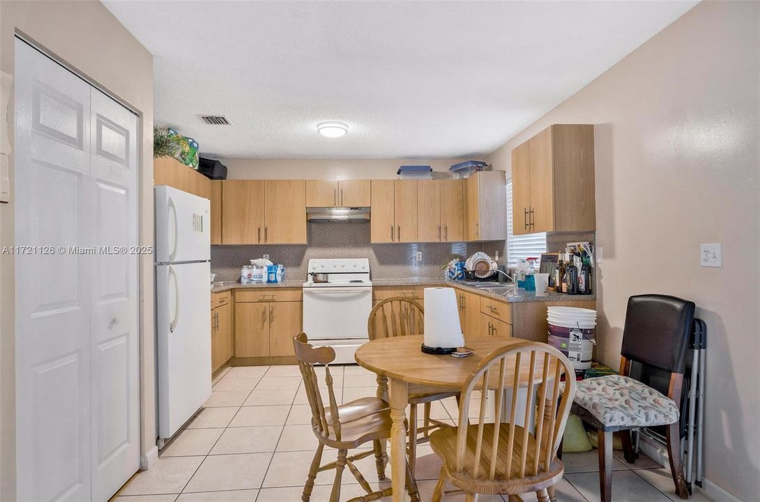 Recently Sold: $2,900,000 (0 beds, 0 baths, 0 Square Feet)