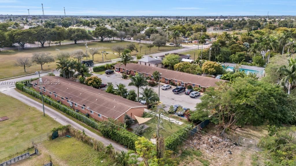 Recently Sold: $2,900,000 (0 beds, 0 baths, 0 Square Feet)