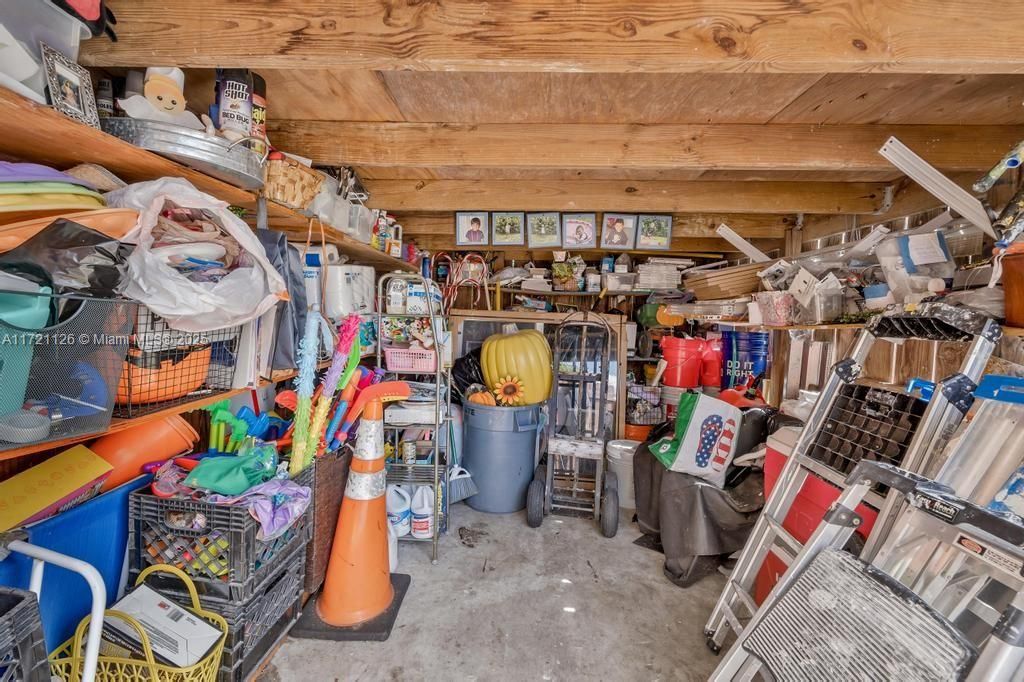 Recently Sold: $2,900,000 (0 beds, 0 baths, 0 Square Feet)