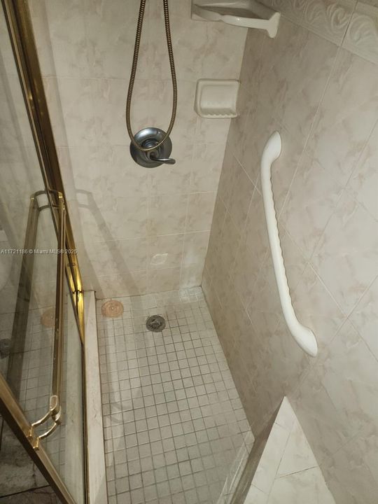 Недавно продано: $49,000 (1 спален, 1 ванн, 585 Квадратных фут)