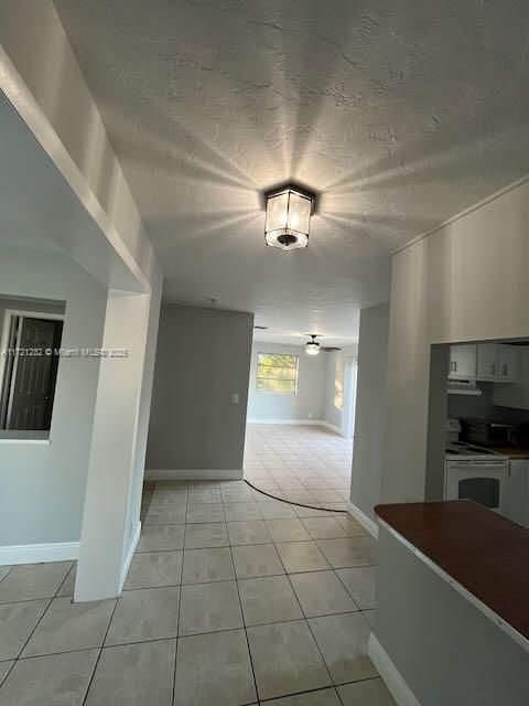 For Rent: $3,000 (3 beds, 2 baths, 1562 Square Feet)