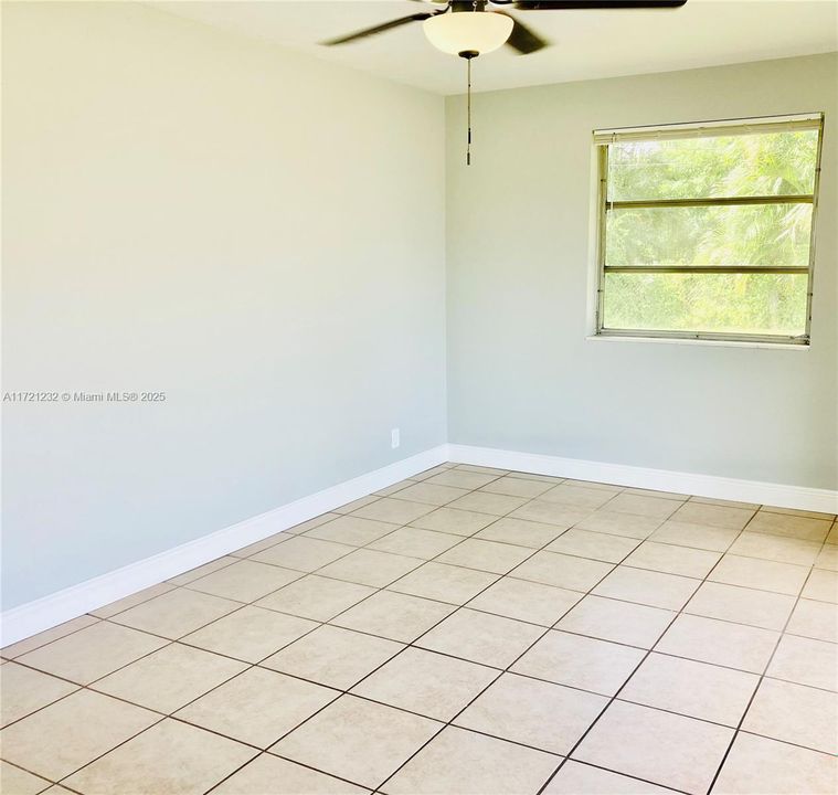 For Rent: $3,000 (3 beds, 2 baths, 1562 Square Feet)