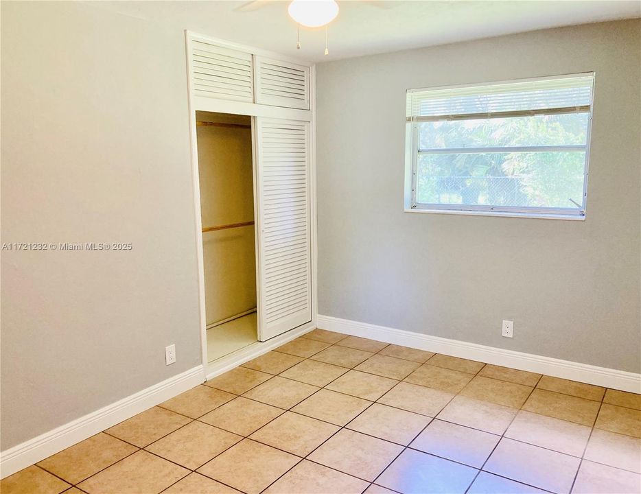 For Rent: $3,000 (3 beds, 2 baths, 1562 Square Feet)