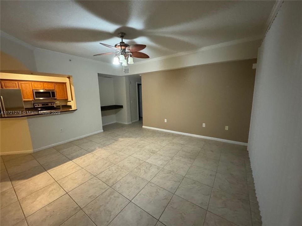 Recientemente alquilado: $2,600 (3 camas, 2 baños, 0 Pies cuadrados)