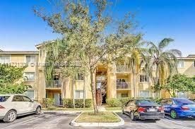 For Sale: $359,000 (3 beds, 2 baths, 1314 Square Feet)