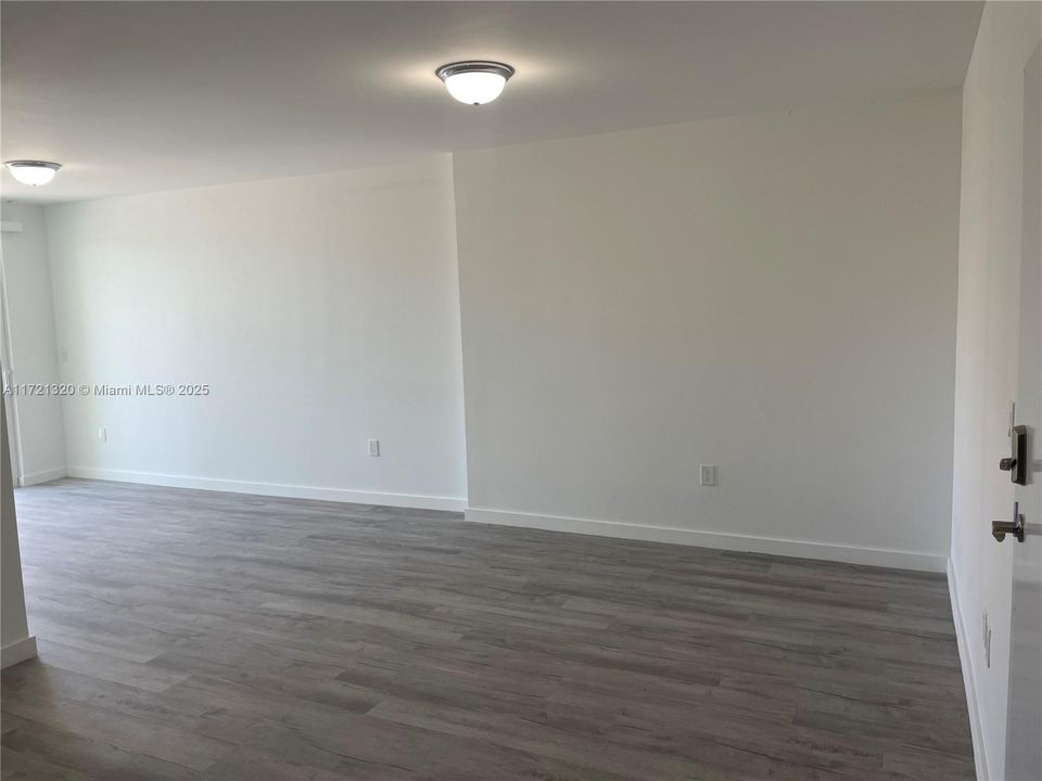 For Rent: $1,894 (2 beds, 1 baths, 0 Square Feet)