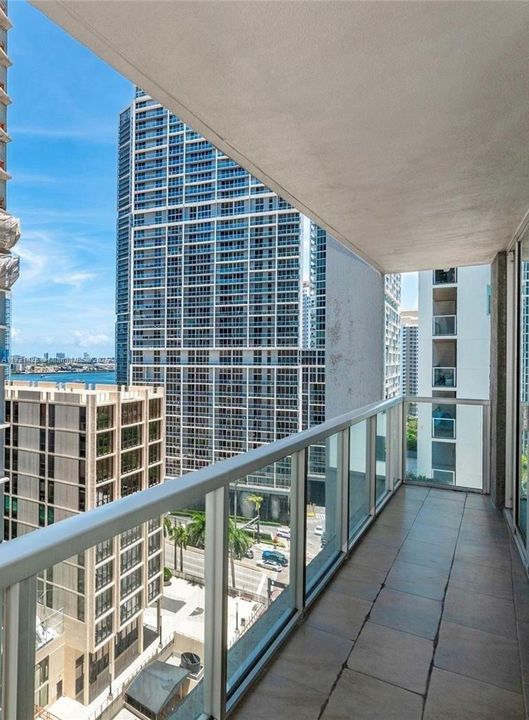 For Sale: $1,564 (2 beds, 2 baths, 1200 Square Feet)