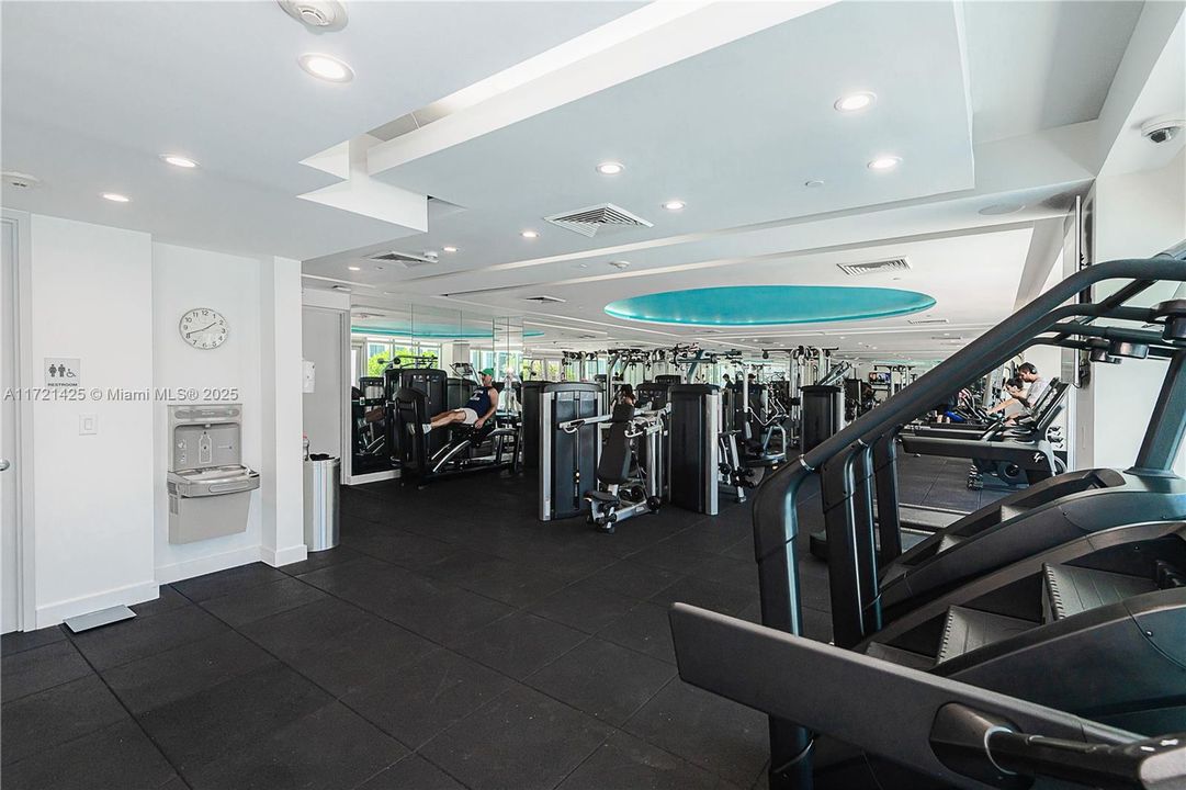 For Sale: $1,564 (2 beds, 2 baths, 1200 Square Feet)