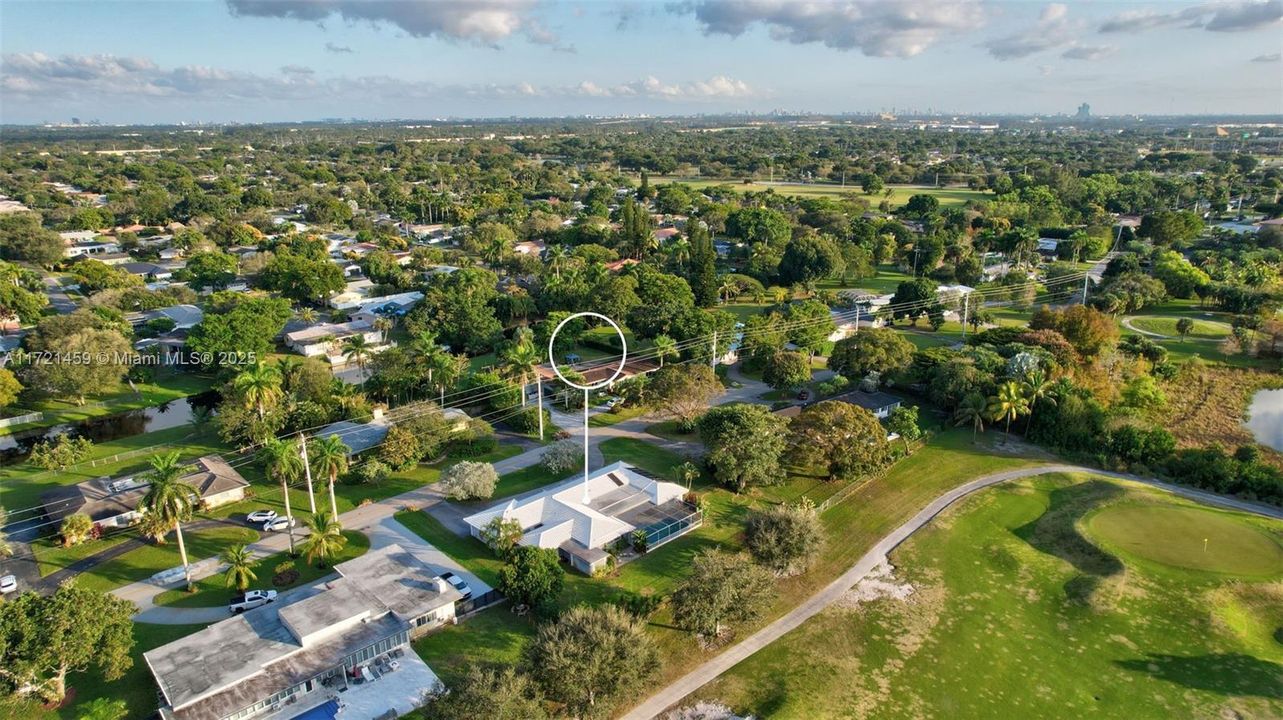 Green Tree City, Plantation